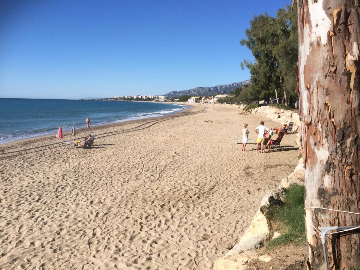 Mobile Homes By Kelair At Playa Montroig Camping Resort Tarragona Exteriör bild