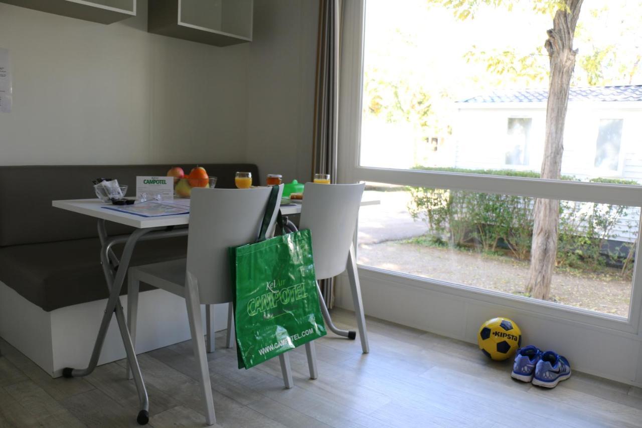 Mobile Homes By Kelair At Playa Montroig Camping Resort Tarragona Exteriör bild